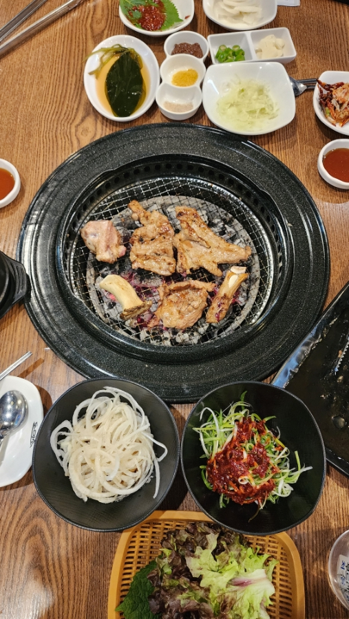 돈미소 이미지