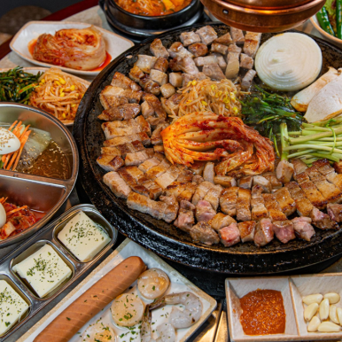 오복솥뚜껑삼겹살 이미지
