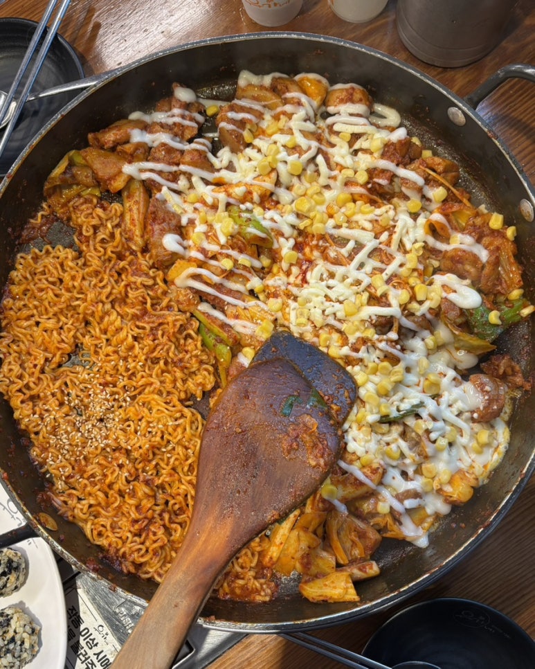 유가네닭갈비대구현풍점 이미지