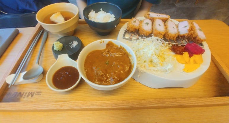 카츠소바미누 이미지