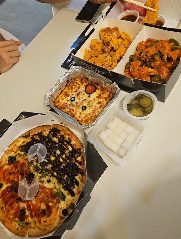 큰손1치킨2피자 이미지