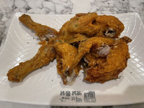 백년가마솥옛날통닭 이미지