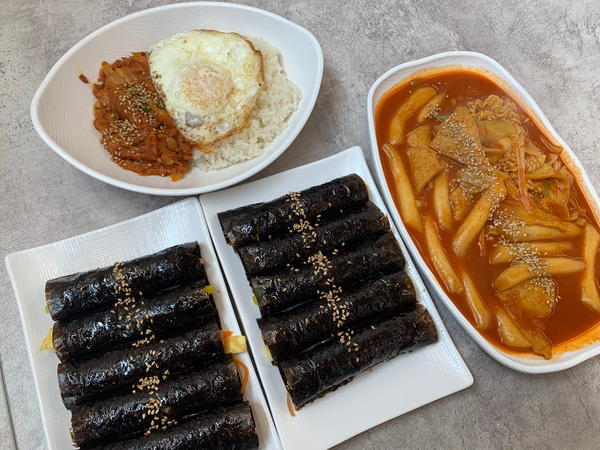 꼬미김밥 이미지