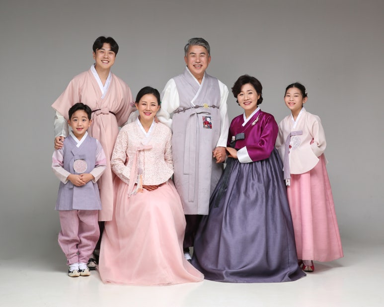 로얄스튜디오 이미지