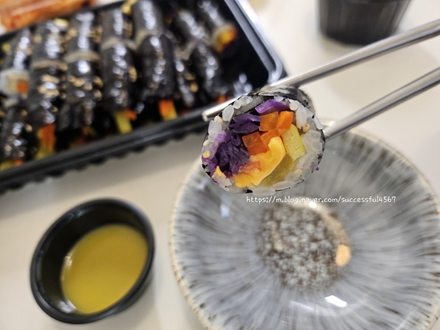 꼬마김밥콤마 이미지