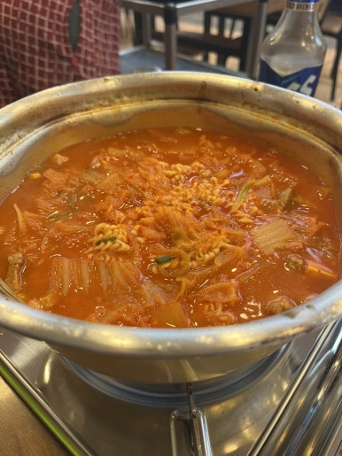 양푼생돼지김치찌개 이미지