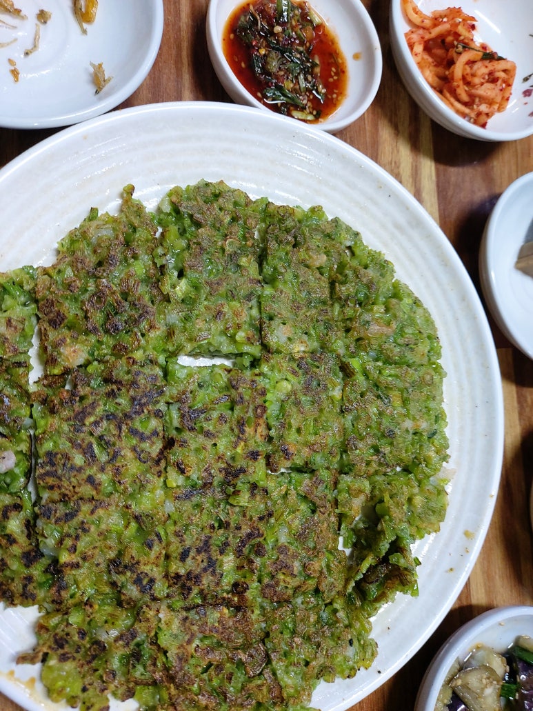 가정식백반 한가 이미지