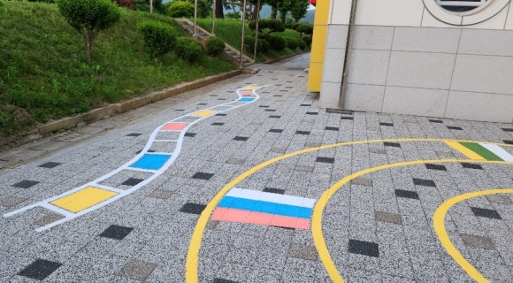 논산내동초등학교 이미지