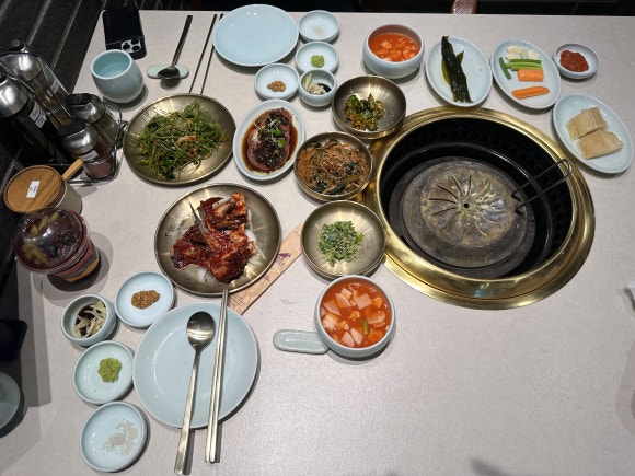 꽃돌이네정육 이미지