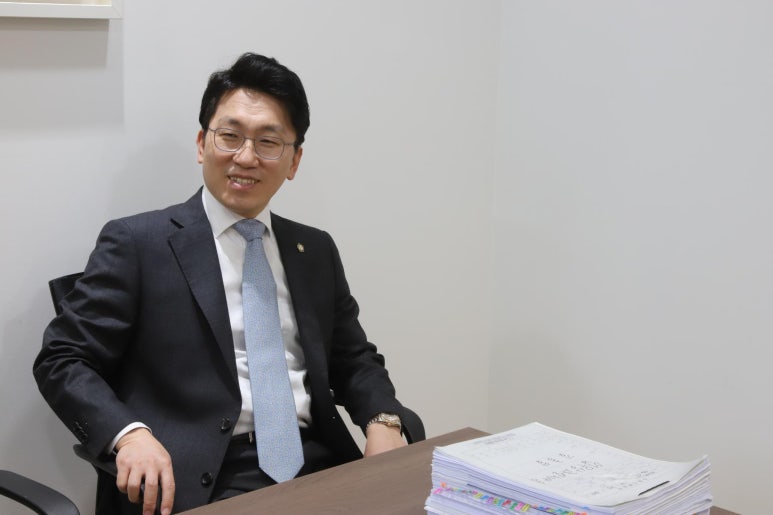 법률사무소미라클 이미지