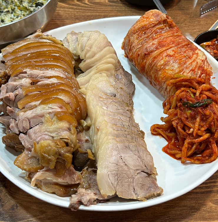 초원족발 이미지