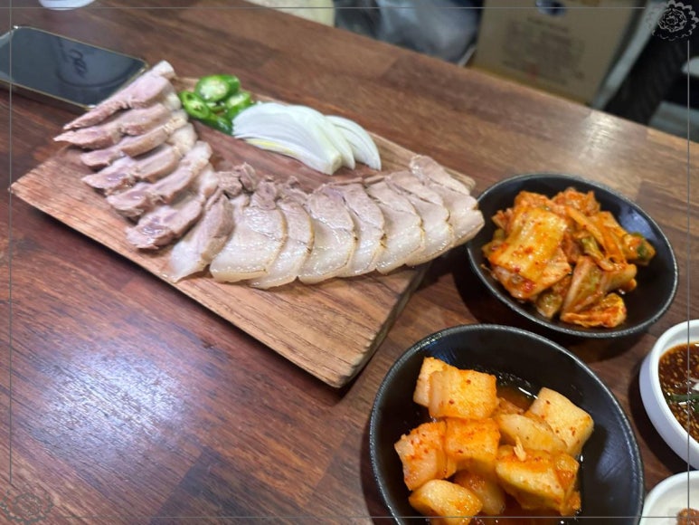 동문시장고기국수금복식당 이미지