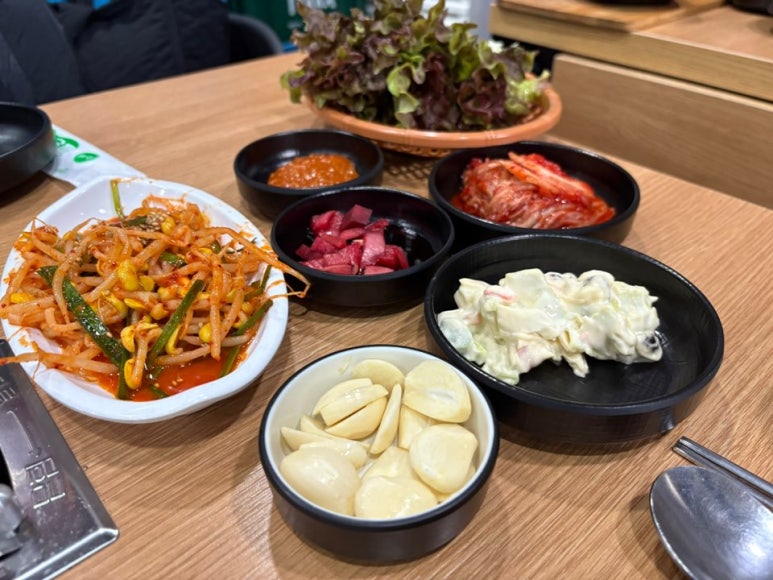 갈매기살앤뒷고기 이미지