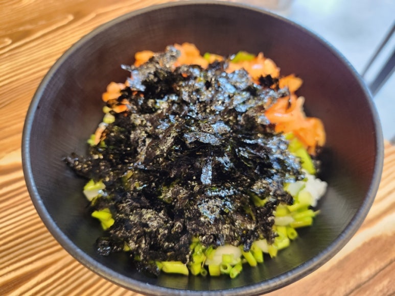 돌미나리칼국수 이미지