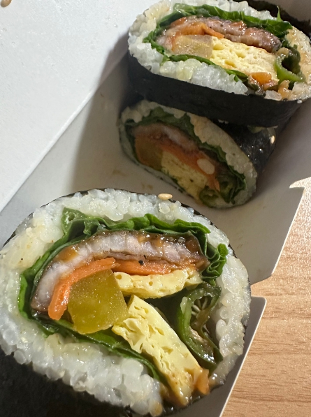 쌘김밥 이미지
