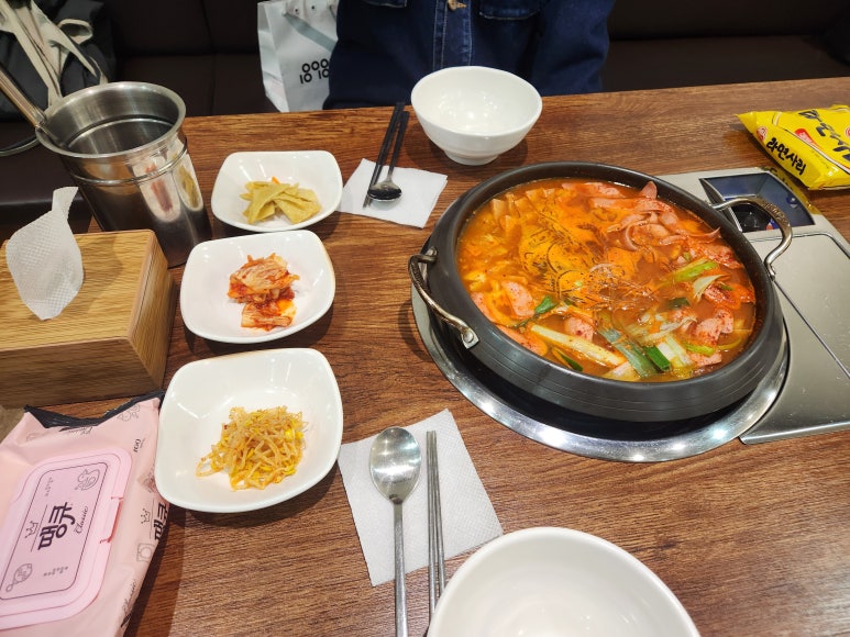 이혜숙부대찌개 이미지