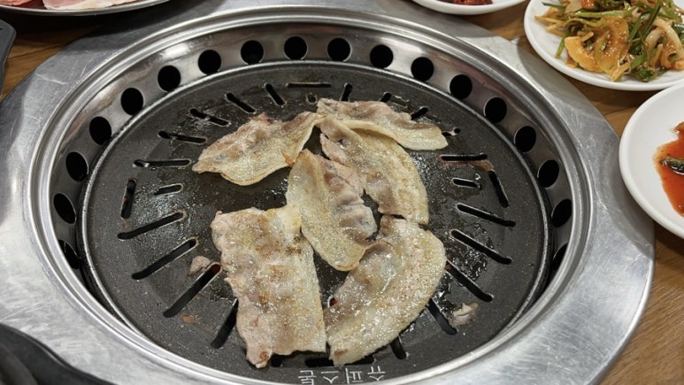 고향토종흑돼지 이미지