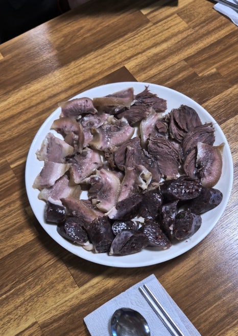 명동식육식당 이미지