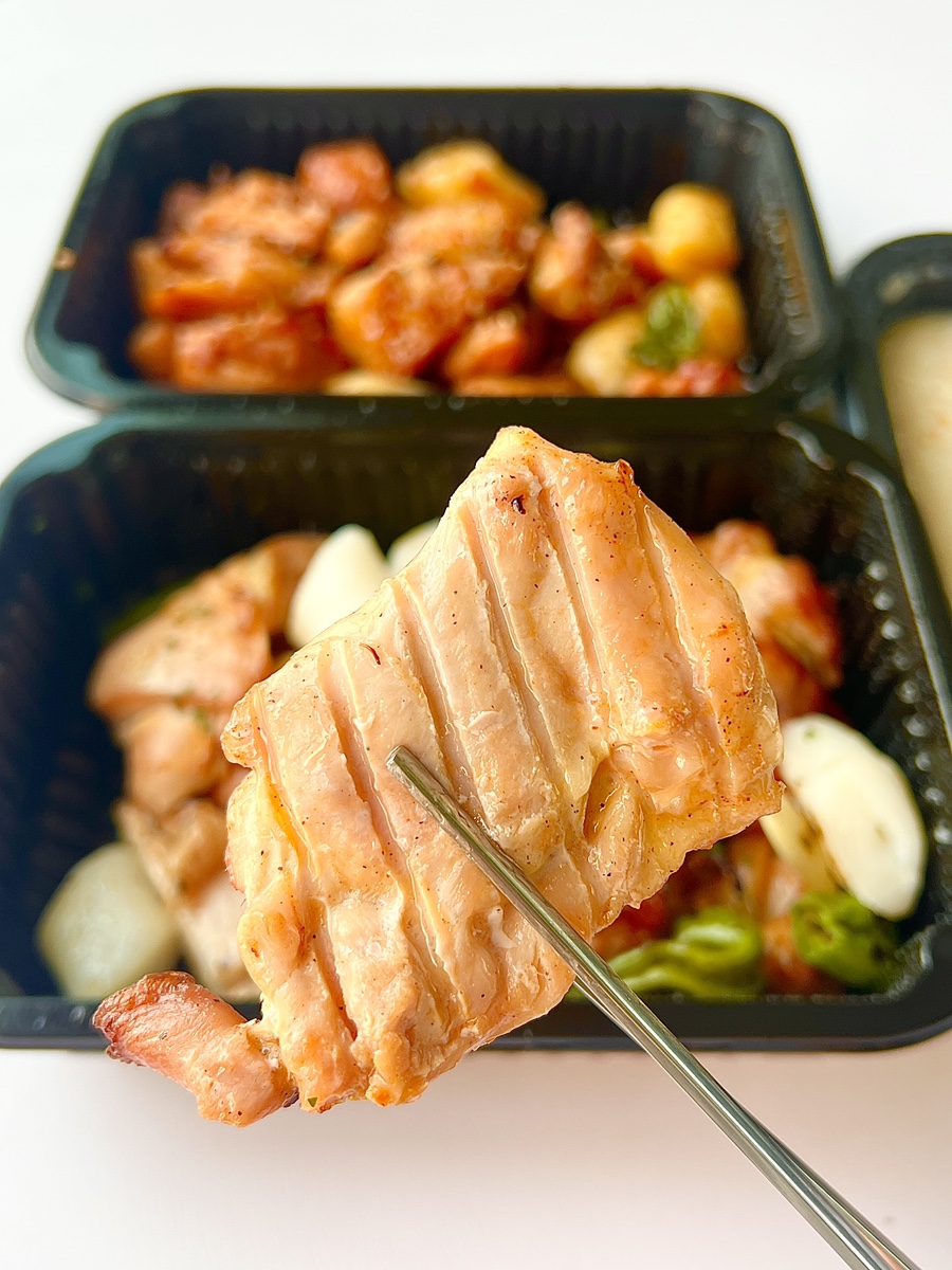옥수수로 구운 치킨&바베큐 이미지