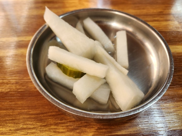 이공비빔국수 이미지