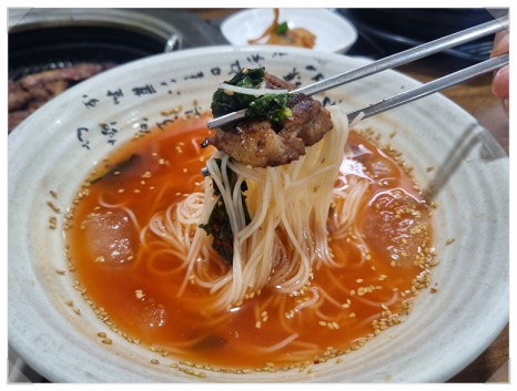 우정밥상 이미지