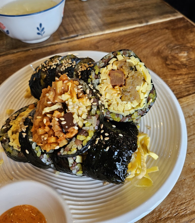 미화 3색김밥 까페 이미지