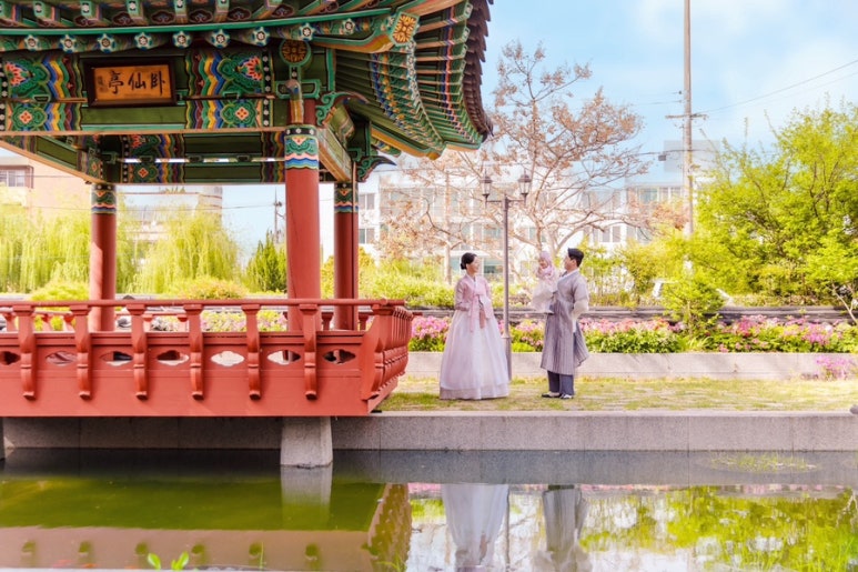 라요메이크업 이미지