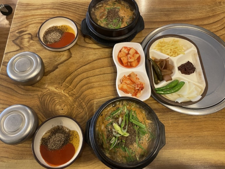 가마솥영양탕 이미지