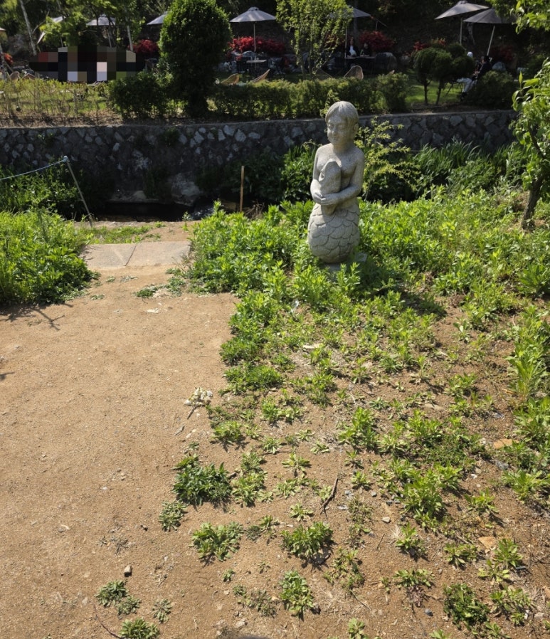 노랑우체통 이미지