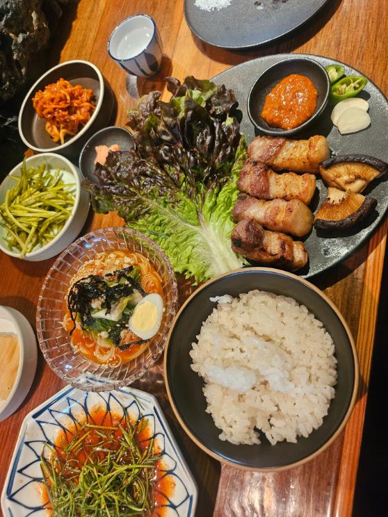 블랙돼지 이미지