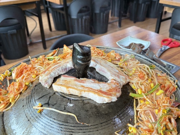봉덕이생삼겹살 이미지