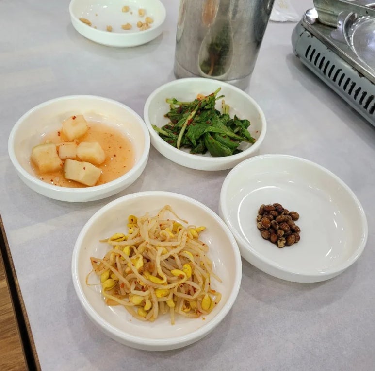 손중헌원조논메기매운탕 이미지