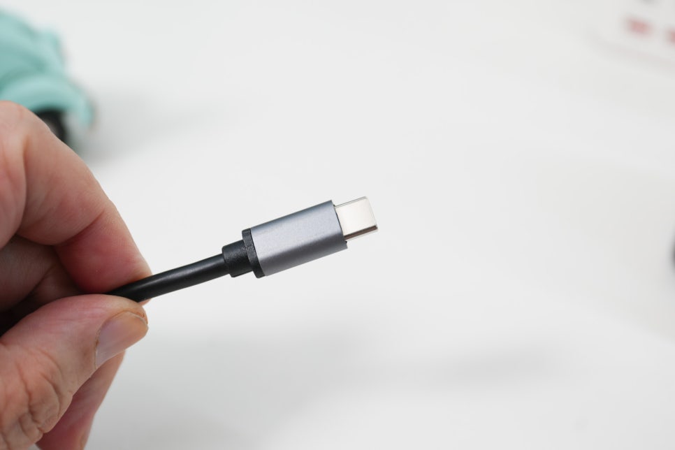 아이패드 프로에 아이몰 '맥북 8포트 멀티 USB C 타입 허브'를 써보니' 이미지 11