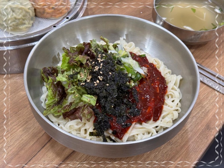 시골팥칼국수 이미지