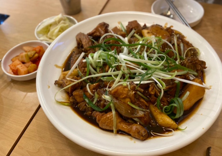 안동찜닭해물떡찜 이미지