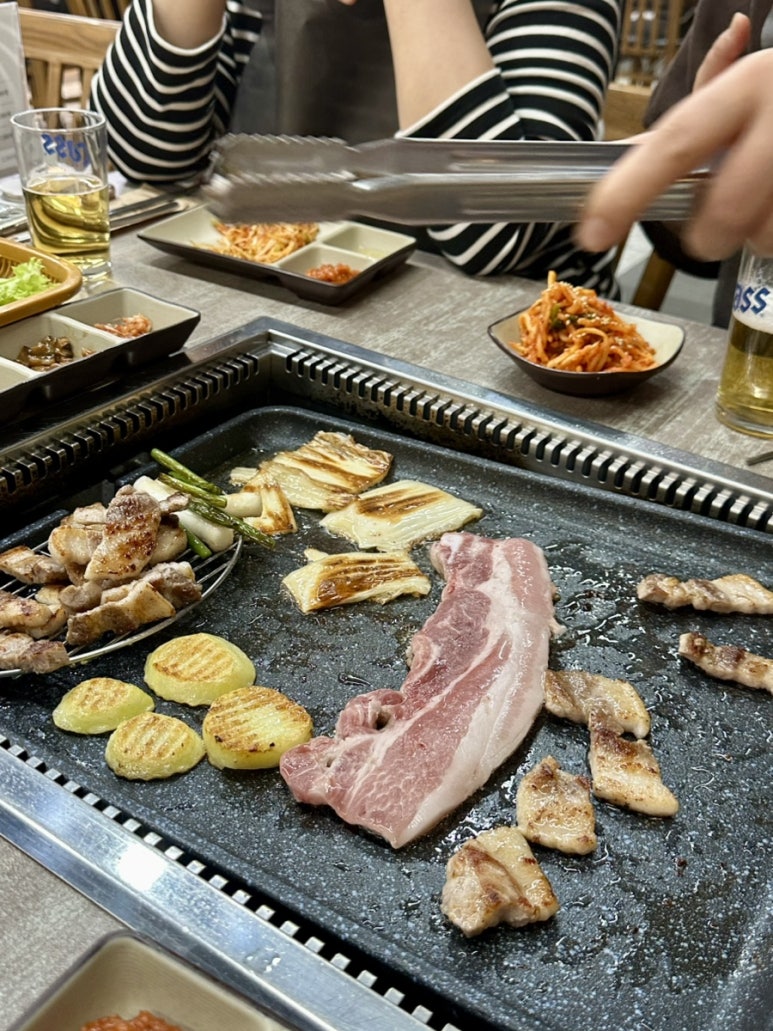 77삼겹 이미지