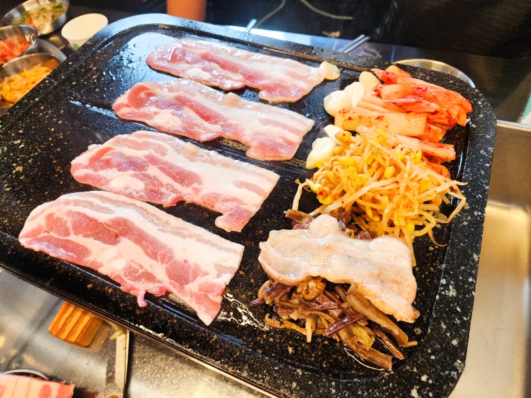 돈돌집 이미지