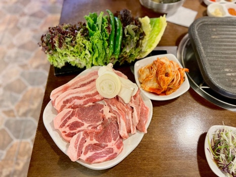 돈돼지고깃집 이미지