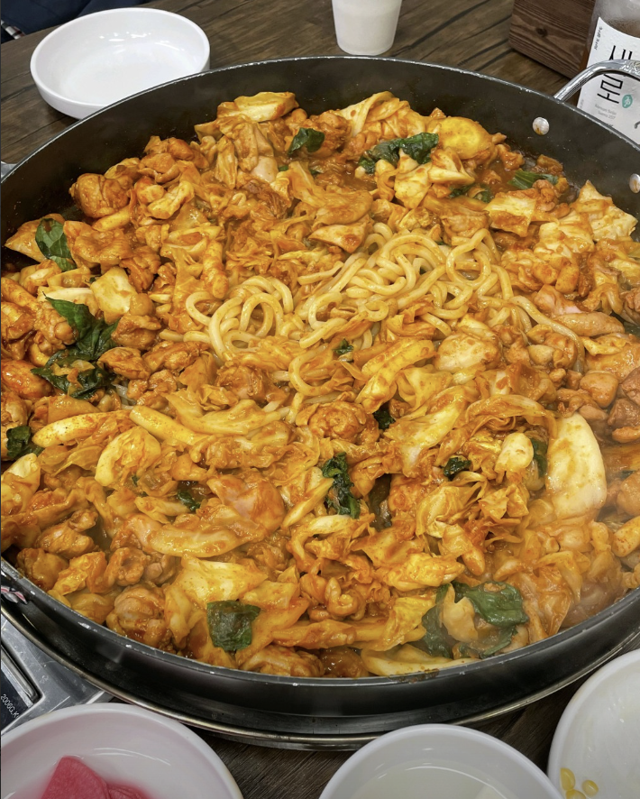 철판닭갈비 이미지