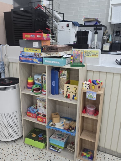 위 카페(weee cafe) 이미지