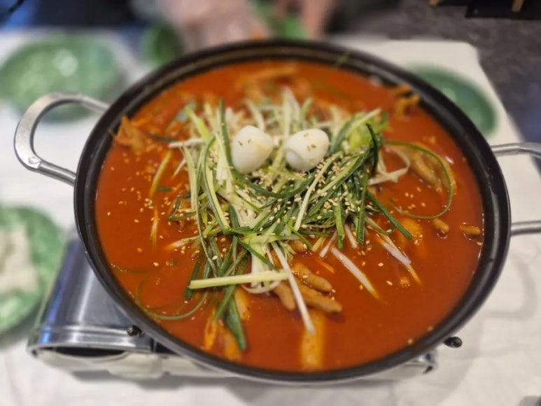 공룡닭발 이미지