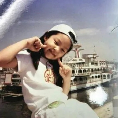 데뷰 이미지