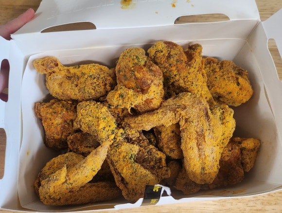 거기치킨 이미지