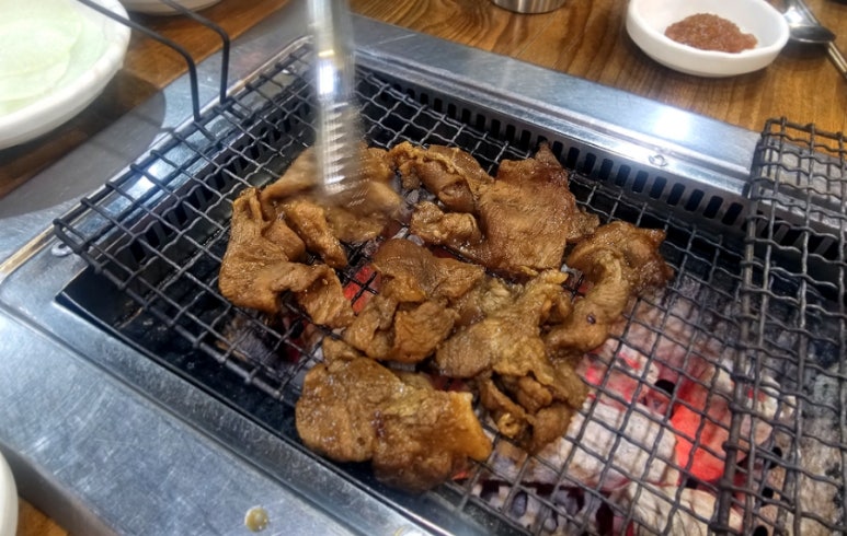 산해숯불갈비 이미지