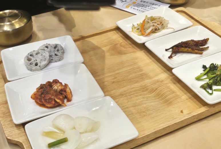 달빛한식뷔페 이미지