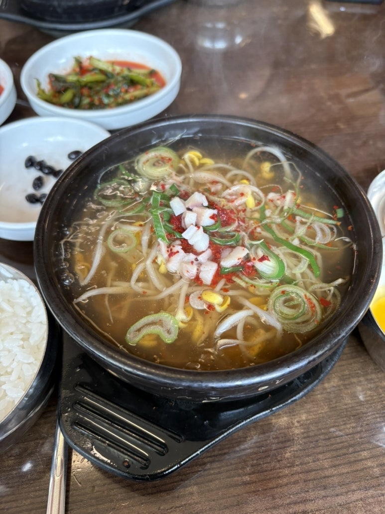 비사벌 전주 콩나물 국밥 이미지