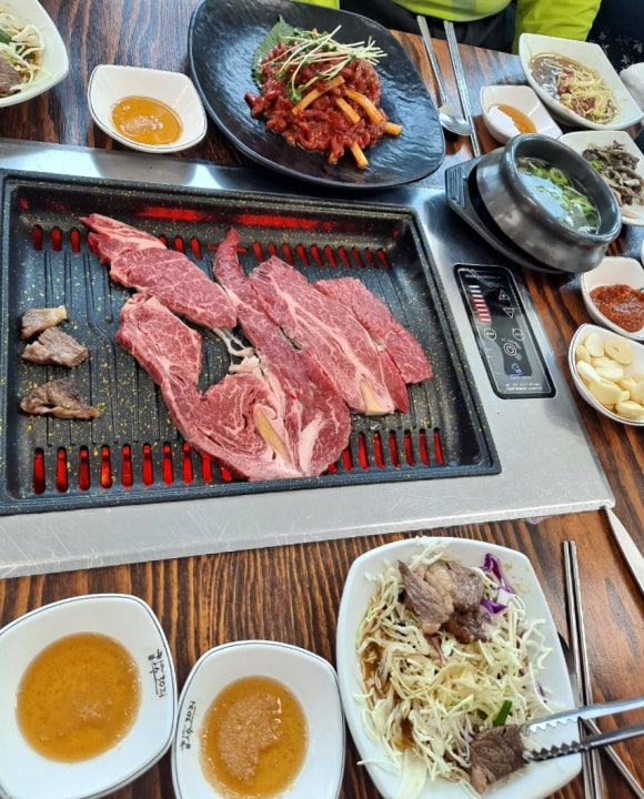 한우자율식당 이미지