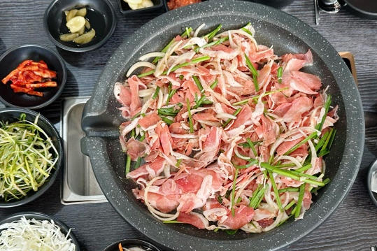 이왕이면오리먹자 이미지