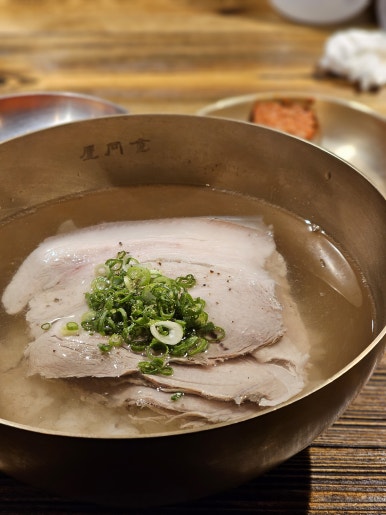 먼트커피로스터스 이미지
