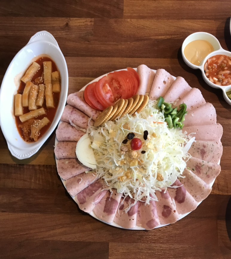 엉클조쏘세지하우스 이미지